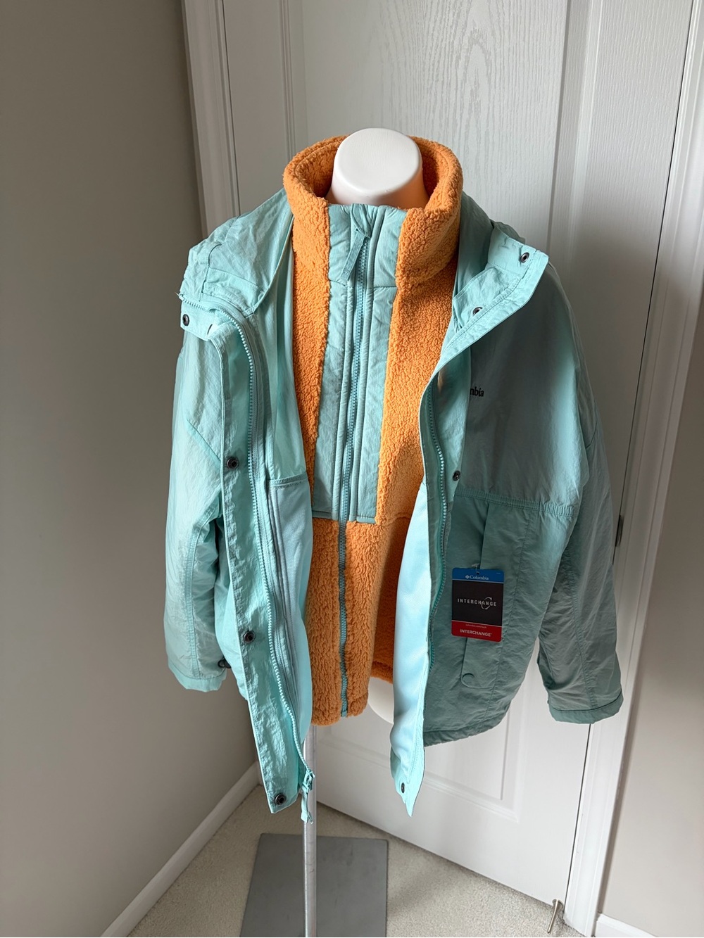 Columbia 3 in 1 Aqua Shell Jacket with Orange Sherpa Fleece Liner